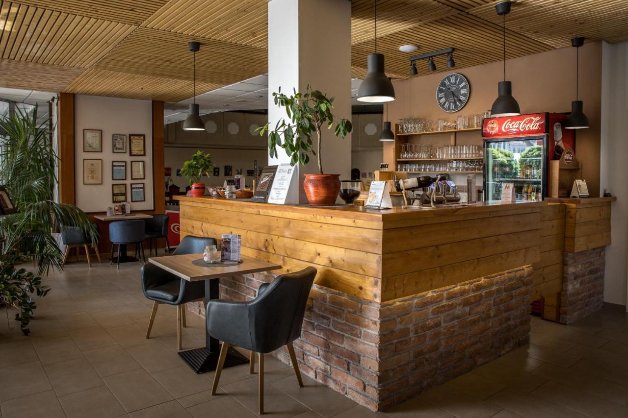 Hotel Irottkoe Koszeg Luaran gambar