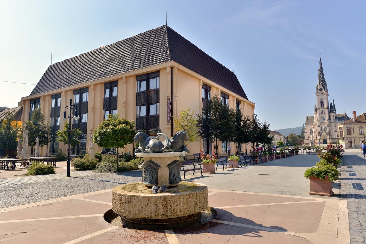 Hotel Irottkoe Koszeg Luaran gambar